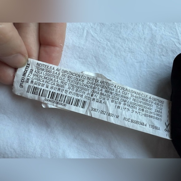 Zara Black Satin Effect Smocked Bach Crop Top - Picture 8 of 9